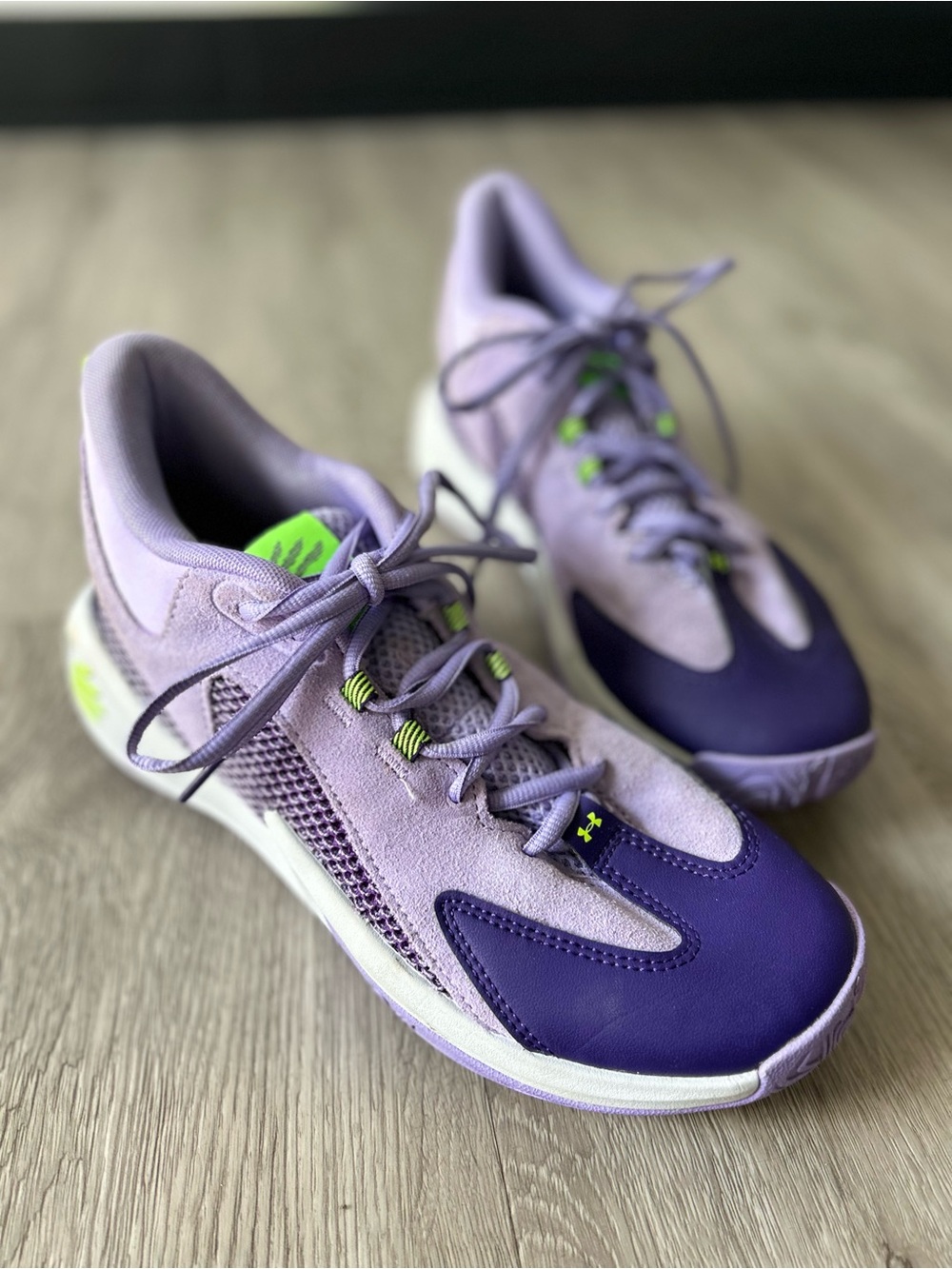 Under Armour Men's Curry 3Z 25 Basketball Sneakers Violet